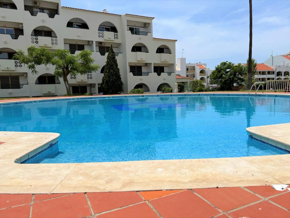 شقة Albufeira Twins 1 With Pool By Homing المظهر الخارجي الصورة